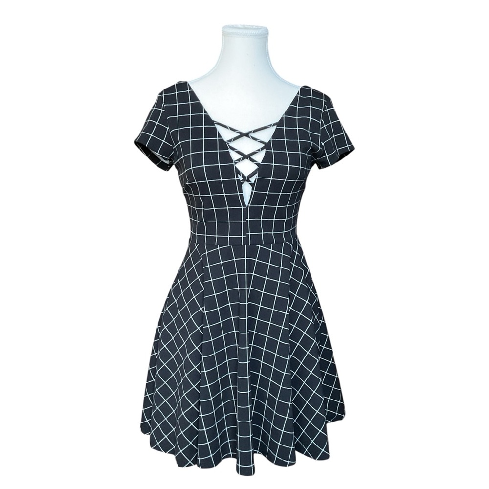 Papaya Black Dress